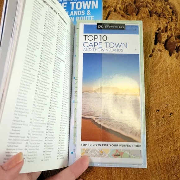 3/$25 Capetown South Africa Travel Books - Picture 7 of 11